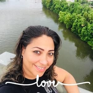 Meet your Posher, Carol ysbeht